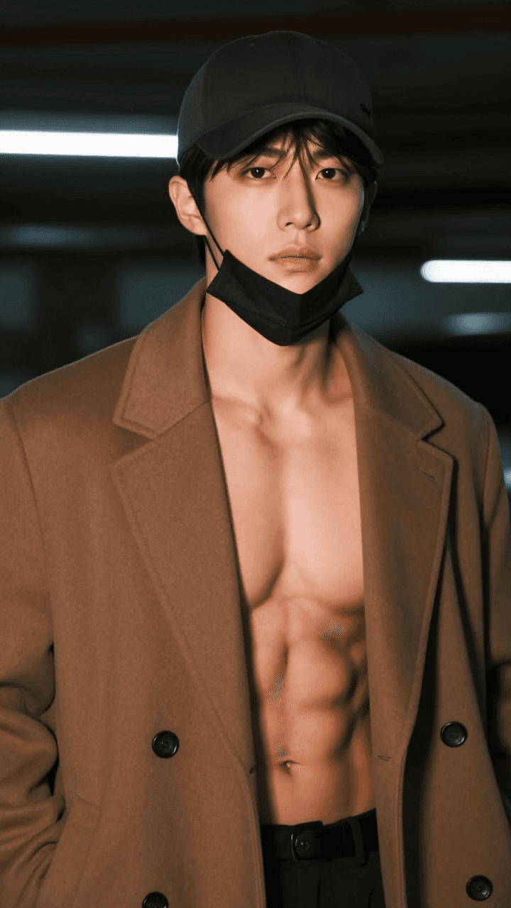 노현 — 카메라 밖 진짜 감정은 계약서에 없는 사람
